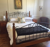 Minnie's Yass - Hotel QLD