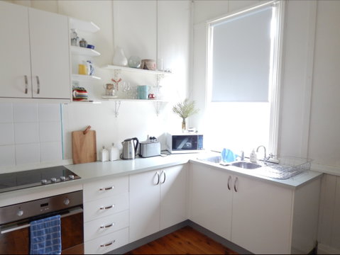 Minnie's Yass - Hotel QLD 1