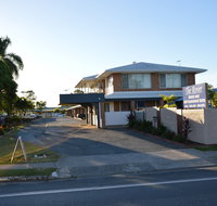 The Rover Holiday Units/Motel - Hotel QLD