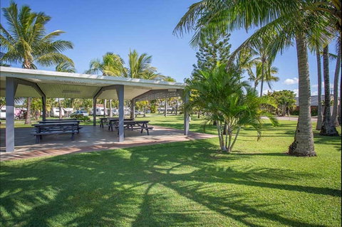Andergrove Van Park - Hotel QLD 2