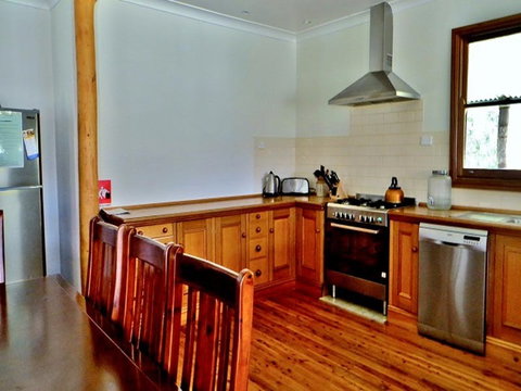 Capertee Homestead - 'Port Macquarie' - Hotel QLD 4