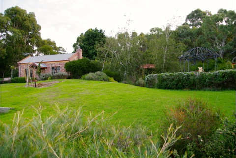 Pear Tree Hollow - Hotel QLD 0
