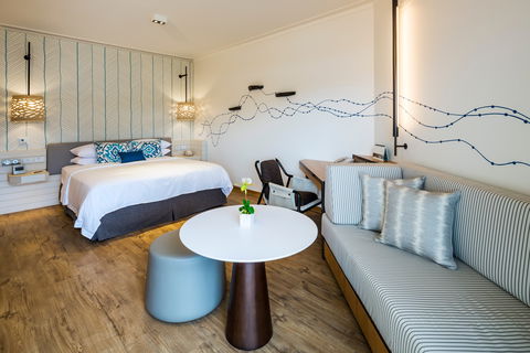 Shangri-la Hotel, The Marina, Cairns - Hotel QLD 4