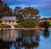 Stonewell Cottages and Vineyards - Hotel QLD
