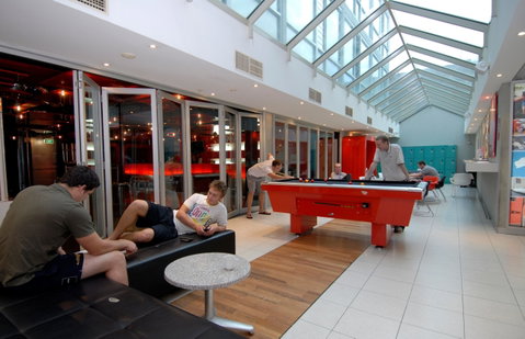 Base Backpackers St Kilda - Hotel QLD 1