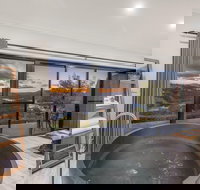 Eagle View Escape - Hotel QLD