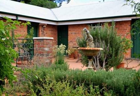 Faversham House York - Hotel QLD 4