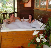 Yallingup Lodge Spa Retreat - Hotel QLD