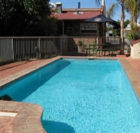 Old Willyama Motor Inn - Hotel QLD