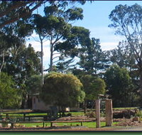 Kalgan River Chalets and Caravan Park - Hotel QLD