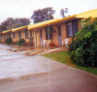 Clovelly Holiday Units - Hotel QLD