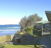 Berrara Beach Holiday Chalets - Hotel QLD