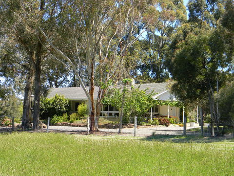 Cygnet Park Country Retreat - Hotel QLD 1