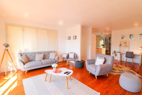 Pacific Beachhouse - Hotel QLD 1