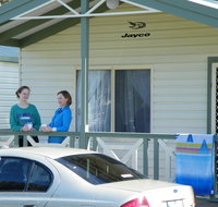 Lake Hamilton Motor Village and Caravan Park - Hotel QLD