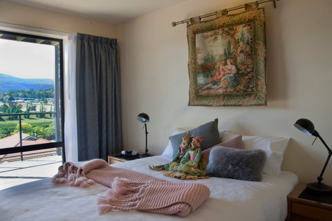 New Norfolk Apartments - Hotel QLD 1