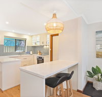 4/11 Cornhill Road - Hotel QLD