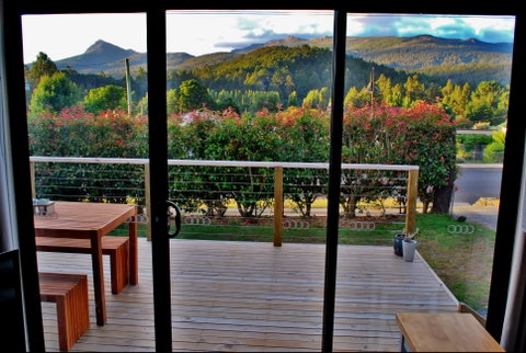 Blue Square Maydena Accommodation - Hotel QLD 2