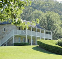 Cross Park - Hotel QLD