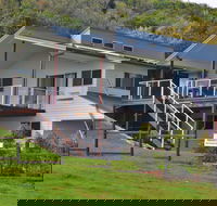 Point Plomer Holiday Cottages