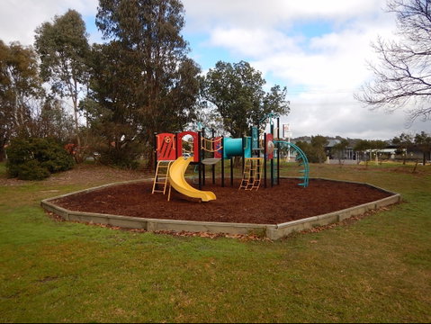 Yass Caravan Park - Hotel QLD 1