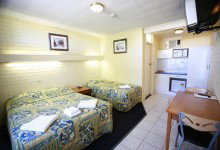 Esplanade Motel - Hotel QLD 3