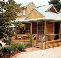 Ti Tree Village - Hotel QLD