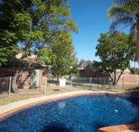 Belvoir Village Motel - Hotel QLD