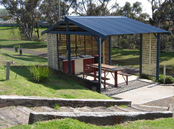 Bacchus Marsh Caravan Park - Hotel QLD 1