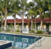 Acacia Holiday Apartments and Cabins - Hotel QLD