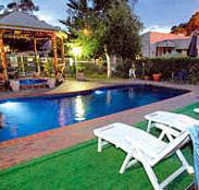 Mirrabooka Units - Hotel QLD