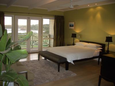 Smiths Beach VIC Hotel QLD