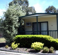 Tandara Caravan Park - Hotel QLD
