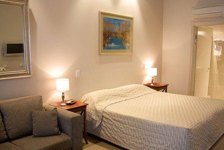 Shangri-La Gardens - Hotel QLD 2