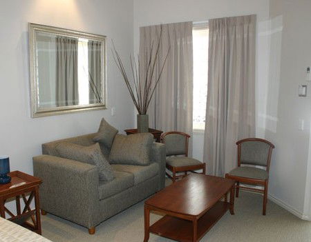 Shangri-La Gardens - Hotel QLD 5