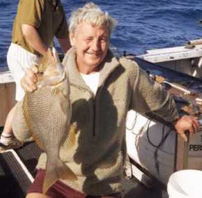 Downunder Charters - Hotel QLD 1