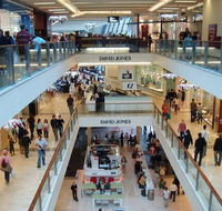 Mill Park Stables Shopping Centre - Hotel QLD