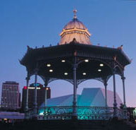 Elder Park - Hotel QLD