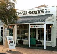 Wilson's At Robe