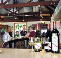 d'Arenberg Vineyard And Winery - Hotel QLD