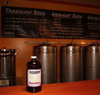 Brewbake at the Big Pineapple - Hotel QLD