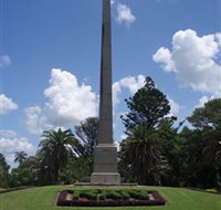 Rockhampton War Memorial - Hotel QLD