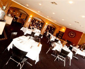 Shaw Vineyard Estate - Hotel QLD 6