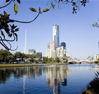 Yarra River - Hotel QLD