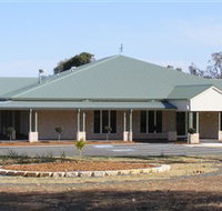 Bluebelles Art Gallery - Hotel QLD