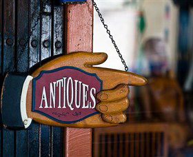 Bowning Antique Centre - Hotel QLD 0