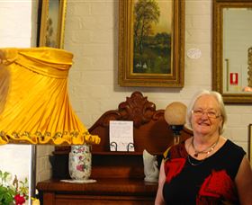 Bowning Antique Centre - Hotel QLD 3