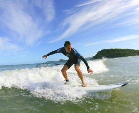 Central Coast Surf School - Hotel QLD 0