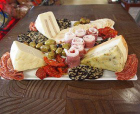 Knights Meats And Deli - Hotel QLD 1