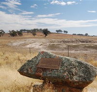 Sergeant Smyth Memorial - Hotel QLD